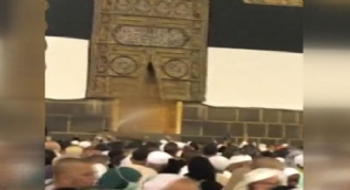Kabe-i Şerif´in kapısını açmak isteyen şahıs tutuklandı