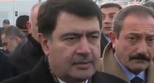 Vali Şahin: Kazada 4 vatandaşımız hayatını kaybetti