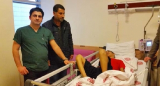 Kablo, plastik parçaları, bant ve naylon eldiven...Çocuğun karnından 2 kilo yabancı cisim çıkarıldı