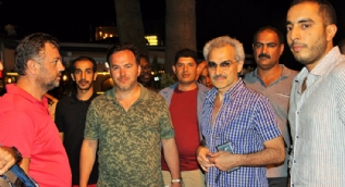 Bodrum sokaklarını elinde tesbihle gezen Suudi prensi kimse tanımadı