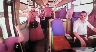 Genç kız halk otobüsünde ölüme böyle gitti
