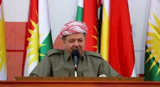 Barzani'nin bayrağı meclisten böyle indirildi