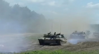 Sovyet ve ABD tankları, Polonya´da savaştı