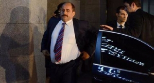 FETÖ firarisi Zekeriya Öz kaçtı, rezidanslarını avukatına bıraktı