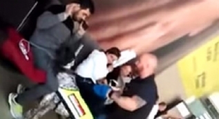 Avusturya polisi Türk yolcuları köpeklerle aradı
