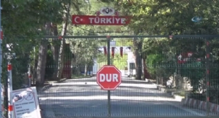 Türkiye’den Yunanistan’a geçişler durduruldu