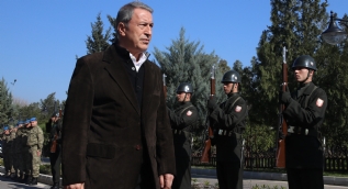 'Bu coğrafyada varız ve var olmaya devam edeceğiz'