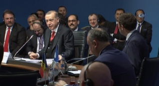 Cumhurbaşkanı Erdoğan ve liderlerin güldüren Fenerbahçe sohbeti