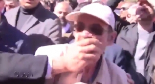 CHP´li Yavaş´ın korumaları vatandaşı darp etti