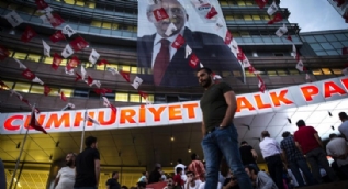 CHP Genel Merkezi Karıştı