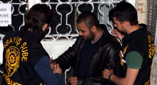 Diyarbakır'da yolda yürüyen çifte saldıran şüpheli yakalandı