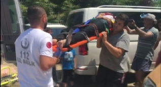 Aşırı sıcaktan bayılan otel çalışanı hastaneye kaldırıldı