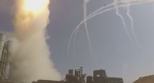 Rusya ve Sırbistan’dan S-400’lü tatbikat