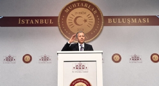 Vali Yerlikaya, Barış Pınarı Harekatı´nda görev yapan Mehmetçiklere asker selamı gönderdi