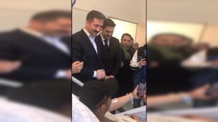 Cumhurbaşkanı Erdoğan Hanau'daki acılı ailelerle görüştü