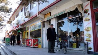 68 yıllık baba mesleğini sürdürüyor