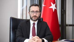 İletişim Başkanı Altun: Bu cephe sarsılmaz çünkü 'Biz Bize Yeteriz Türkiyem'