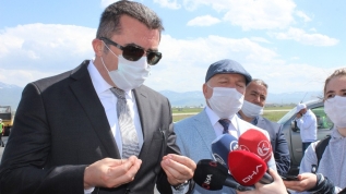 Erzurum Havalimanı pisti bitmeyince Vali çıldırdı