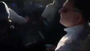 Serrac, zafer kutlamalarını uçaktan seyretti