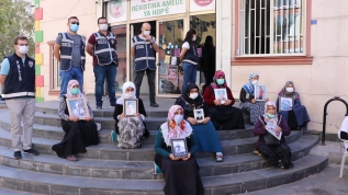 Evlat nöbeti 417. gününe girdi