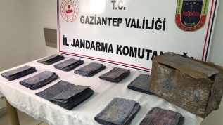 Altın yazmalı 10 Tevrat, müzeye teslim edildi