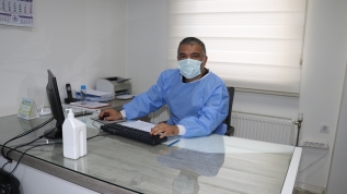 Koronavirüsü atlatan doktor Boylubay: Kamyon ezmiş gibi çok şiddetli ağrılar yaşadım
