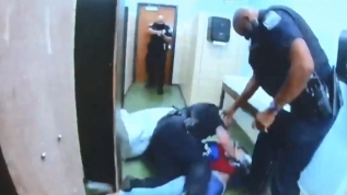 ABD'de polis 17 yaşındaki genci işte böyle öldürdü!