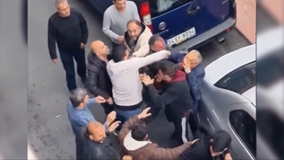 Sopal� park yeri kavgas� b�yle g�r�nt�lendi