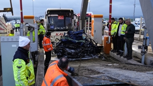 Silivri'de korkun� kaza: Otob�s i�i g�r�nt�lere ula��ld�