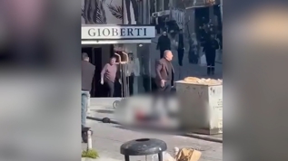 Fatih'te deh�et anlar�: Motokurye kanl� pusuda �ld�r�ld�