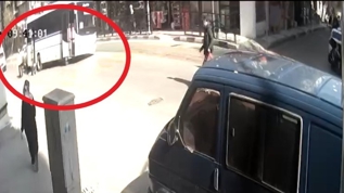 Manisa'da kahreden olay: Tamir etmek i�in alt�na girdi�i minib�s�n alt�nda kald�