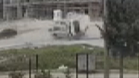 Kav�aktaki �arp��ma ters d�nd�rd�: Takla atan ara�tan burnu bile kanamadan ��kt�