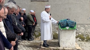 'K�y�n ne�esi' h�zne bo�du! �mam g�zya�� d�kerek cenazeyi k�ld�