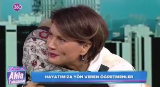 Açelya Akkoyun gözyaşlarına boğuldu